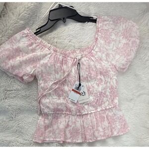 Sincerely Jules XS Pink/White Floral Smocked Ruffle Puff Sleeve Scoop Blouse